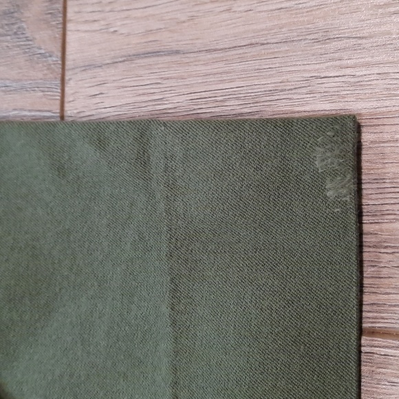 Banana Republic Sloan sage green cropped pants, size 4 Petite - Picture 4 of 9